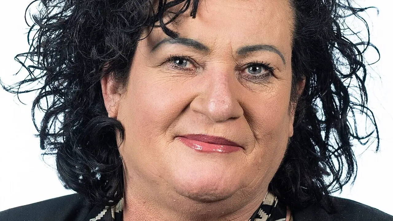 caroline_van_der_plas.jpg