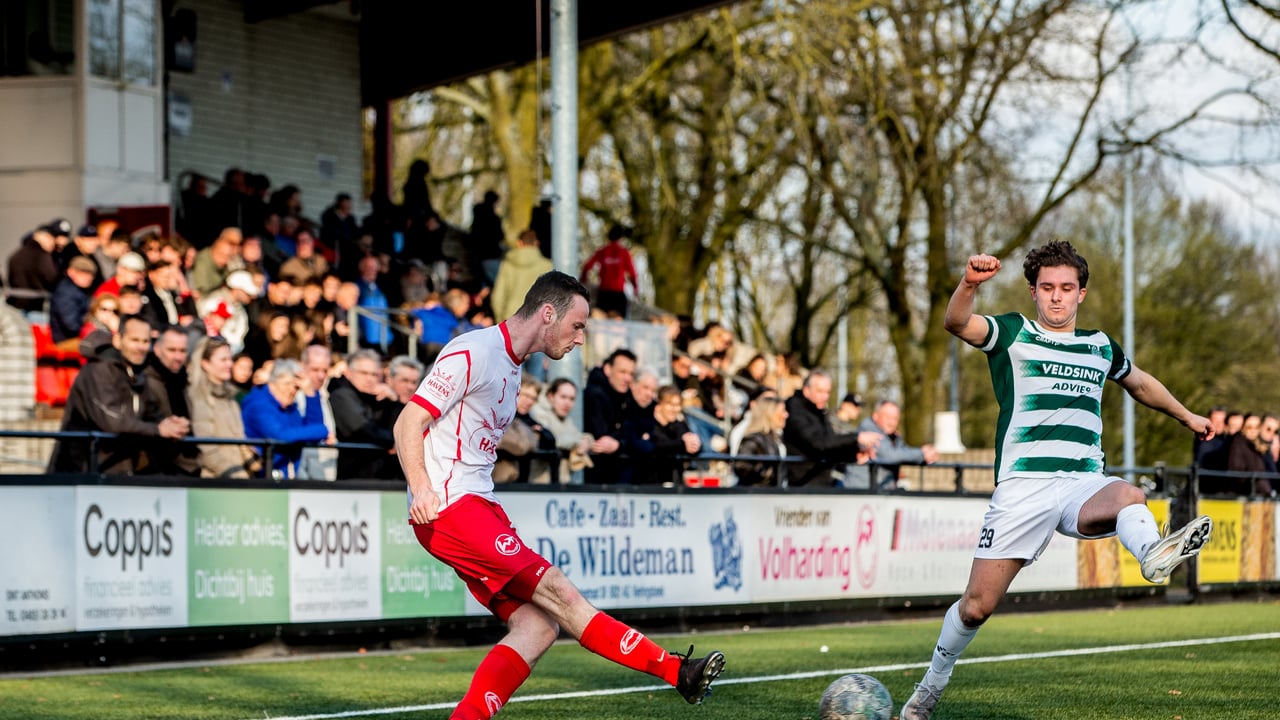 Volharding wint zonder coach Lurling van laaggeklasseerd RKSV Heeze